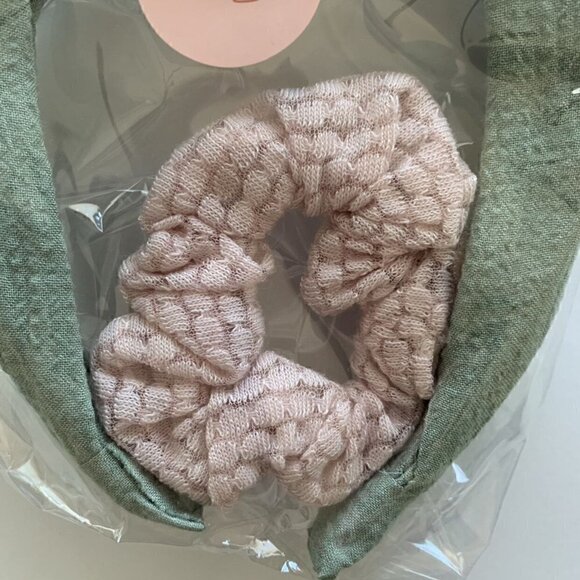 Alice And Ames Headband And Scrunchie Girl Hair Set - Picture 2 of 4